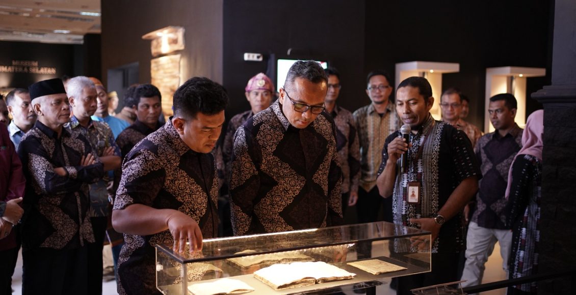 Museum Aceh Resmi Pamerkan Puluhan Koleksi Filologika Se Sumatera DISTORI