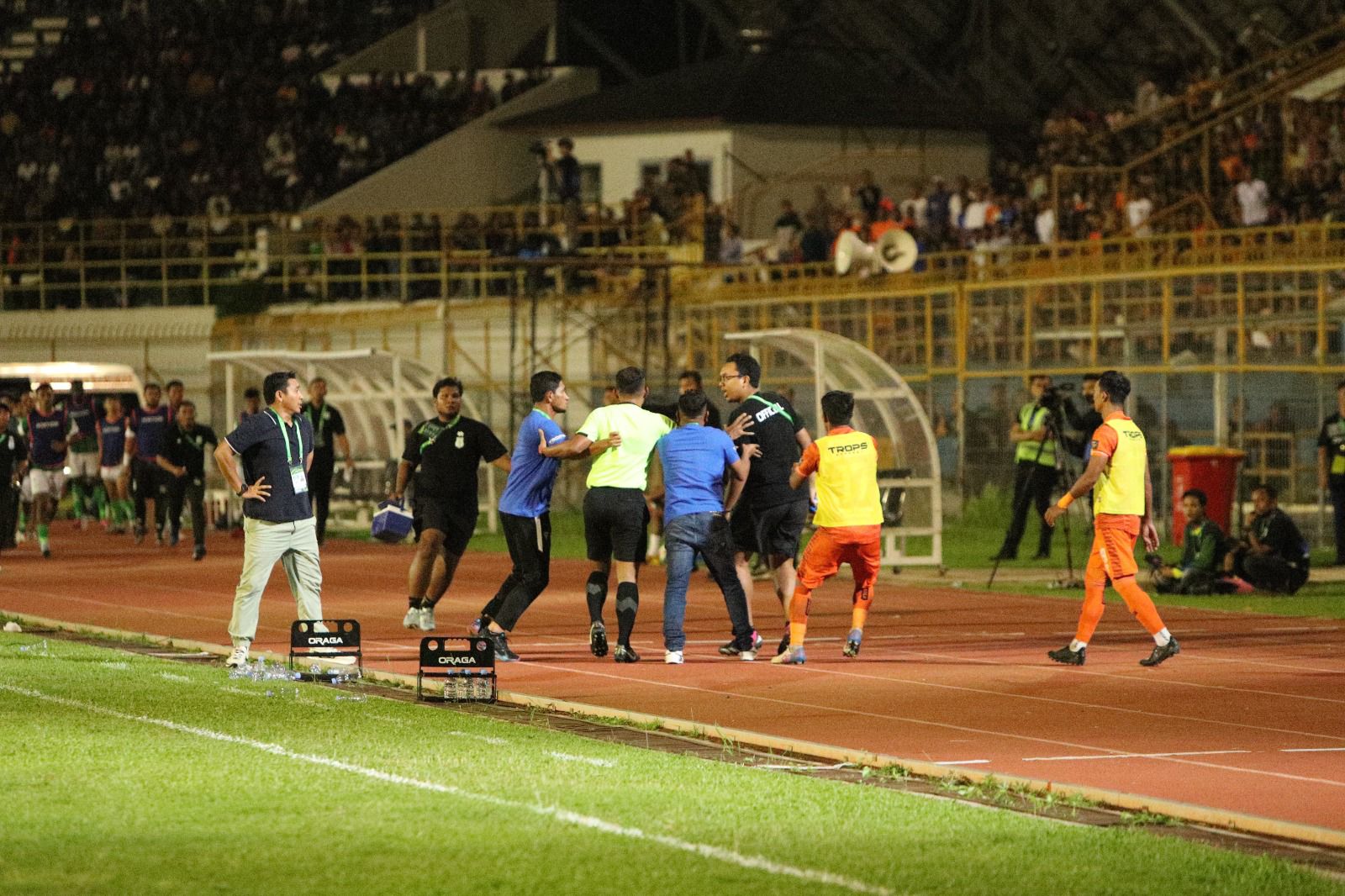 Suasana di Stadion Harapan Bangsa, Banda Aceh, Sabtu, (18/11/2023) malam. (Foto: Dok. MO Persiraja)