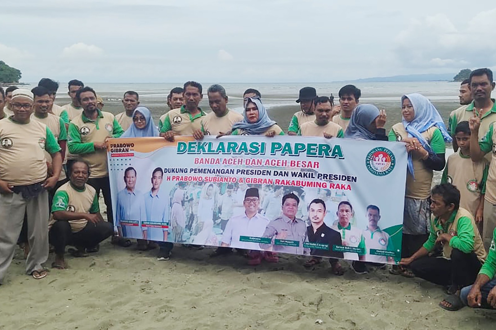 Pedagang Pejuang Indonesia Raya (Papera) Banda Aceh dan Aceh Besar mendukug Prabowo-Gibran pada Pilpres 2024. (Foto: Dok, Papera)