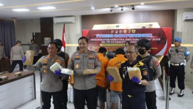 Kapolda Aceh, Irjen Achmad Kartiko, dalam konferensi pers di Polda Aceh, Kamis, (30/11/2023). (Foto: Dok. Polda Aceh)