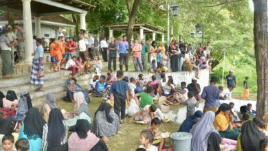 Para pengungsi Rohingya gelombang kedua yang berjumlah 139 yang mendarat di pantai Tapak Gajah, Gampong Ie Meulee, Kecamatan Sukajaya, Kota Sabang pada (1/11/2023) lalu pukul 02.30 WIB. (Foto: Dok. Prokopim Sabang)