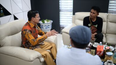 Ketua DPRK Banda Aceh, Farid Nyak Umar, menerima kunjungan tiga pengurus Perkumpulan Penggemar Bonsai Indonesia (PPBI). (Foto: Dok. DPRK Banda Aceh)