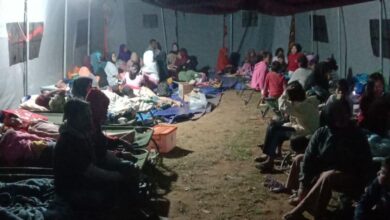 Kondisi posko pengungsian bagi warga terdampak gempa di wilayah Kabupaten Bogor, Jawa Barat pada Kamis (14/12) dan Jumat (15/12/2023). (Foto: BPBD Kabupaten Bogor)