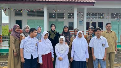 Anggota Komisi X DPR RI, Illiza Sa’aduddin Djamal saat mengunjungi SLB Aceh Jaya, Sabtu (16/12/2023). (Foto: Dok. MC Illiza Sa’aduddin Djamal)