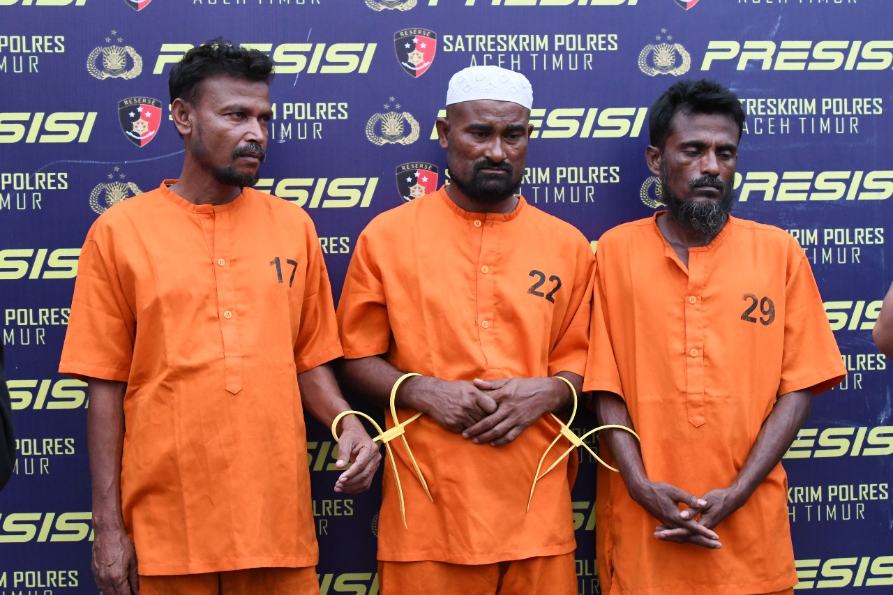 Tiga etnis Rohingya ditetapkan jadi tersangka penyelundupan manusia. (Foto: Dok. Polres Aceh Timur)