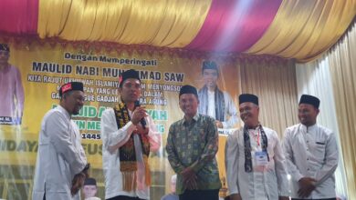 Ustadz Abdul Somad (UAS) saat Mesjid Al Hidayah, Meusara Agung, Aceh Besar, Senin, (25/12/2023). (Foto: Dok. MC Syeh Fadhil)