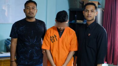 Seorang pria di Aceh Utara ditangkap polisi diduga telah menyebarkan foto bugil mantan istri ke medsos. (Foto: Distori/Dok. Polisi)