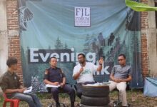 Diskusi yang bertajuk "Ilegal Fishing dan Kerusakan Terumbu Karang di Aceh", Banda Aceh, Selasa, (6/2/2024). (Foto: DISTORI/Dok FJL Aceh).