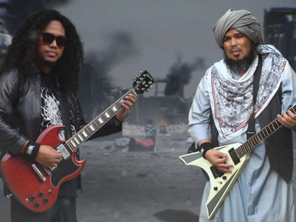 Musisi Cakra Barani dan Ustaz Derry Sulaiman. (Foto: Istimewa)