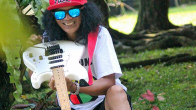 Penyanyi solo, Joni Kemon. (Foto: Istimewa)