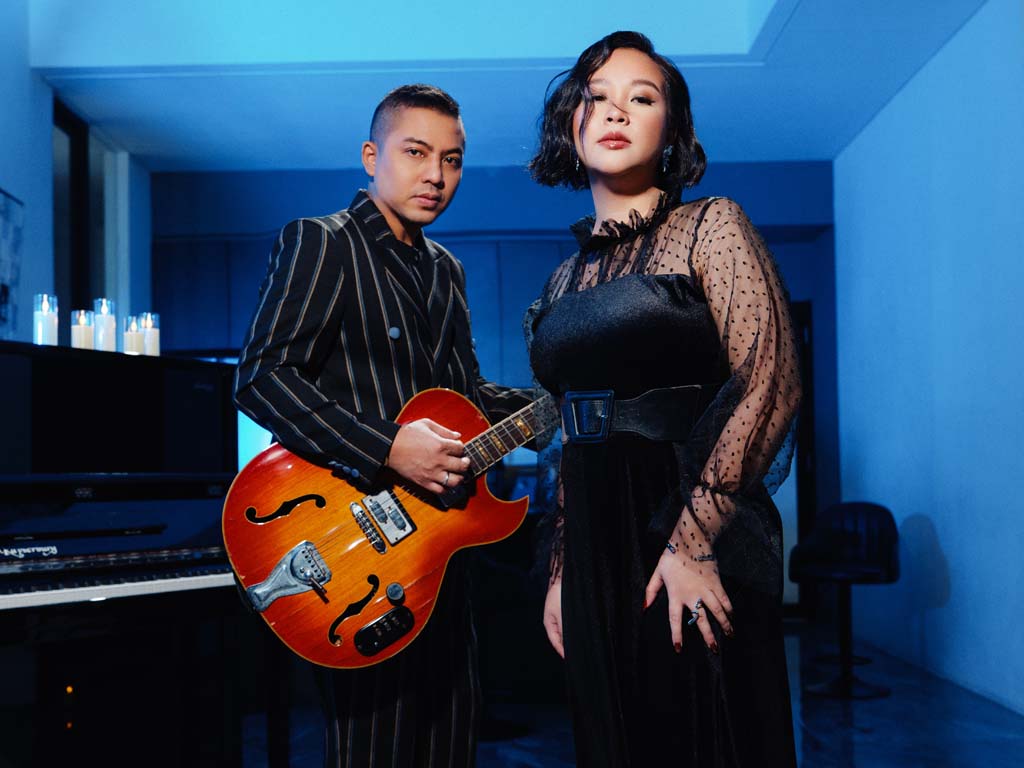 Dua musisi Indonesia, Ade Govinda dan Gloria Jessica. (Foto: Istimewa)