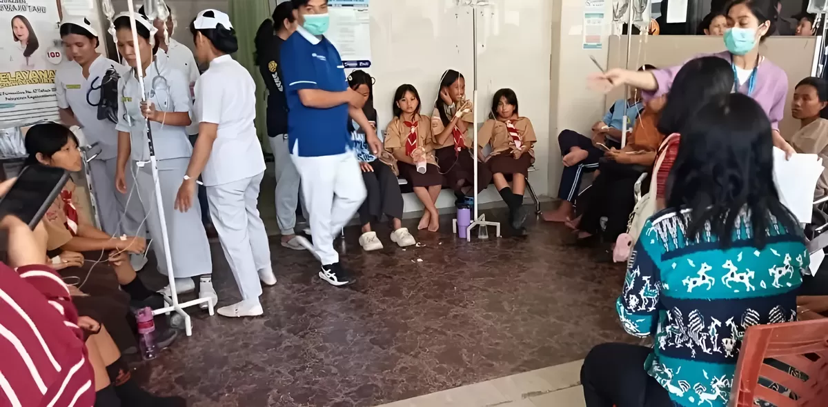 Ratusan pelajar dirawat diduga akibat keracunan MBG. (Foto: Dok. Polisi)